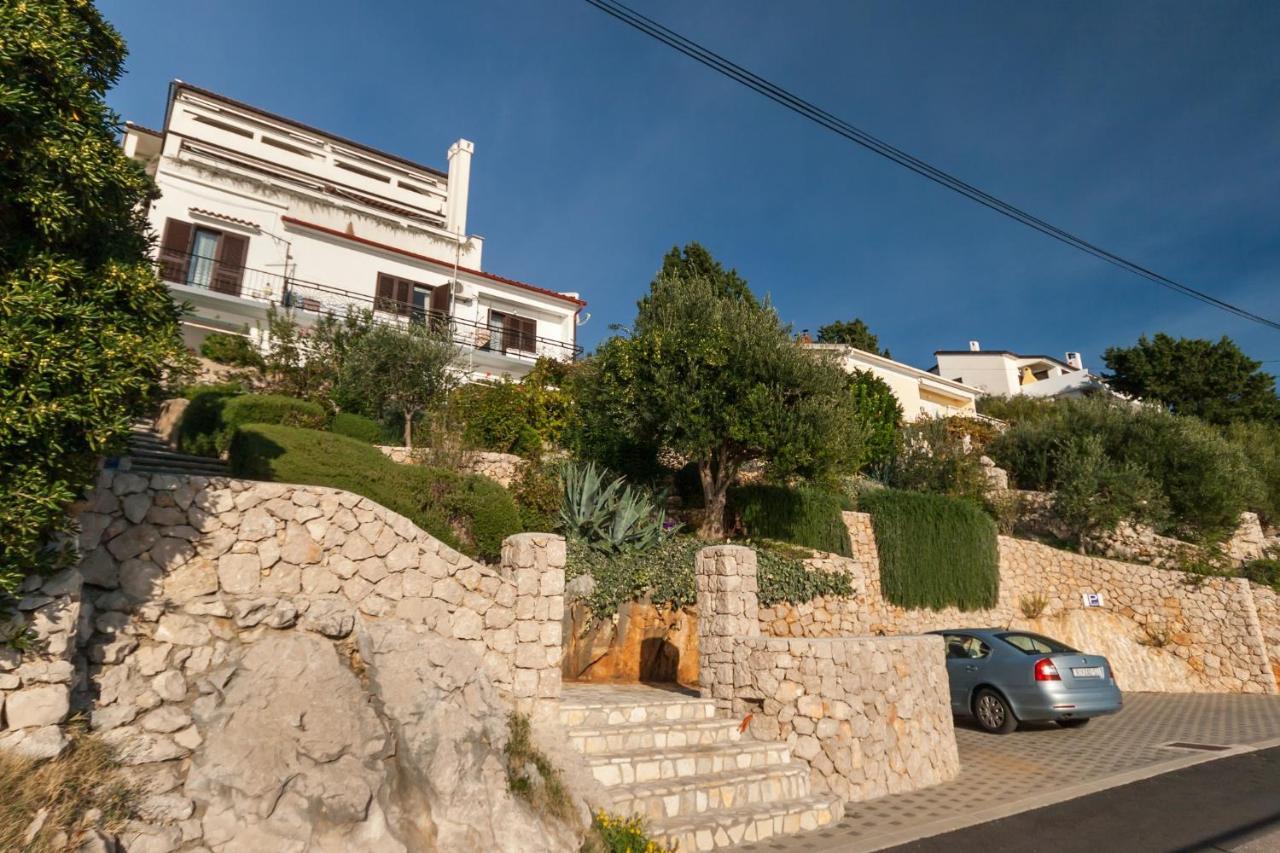 Apartment Lori Baska (Krk)